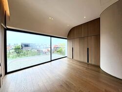 Opera Estate (D15), Terrace #559215731